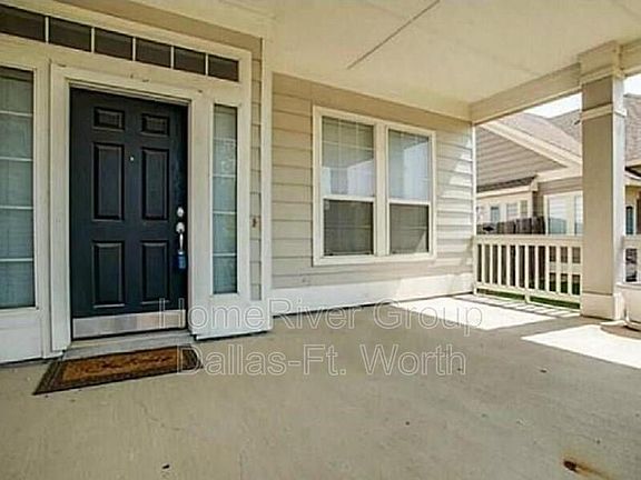 2nd image of 9840 Old Field Dr