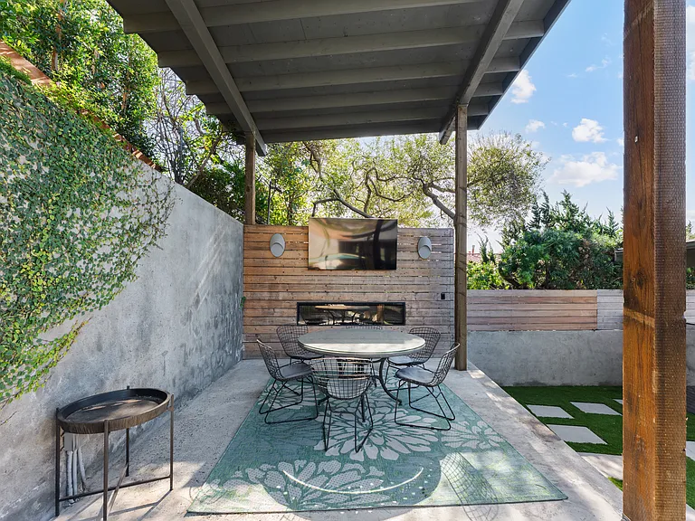 344 Arno Way — Photo 42