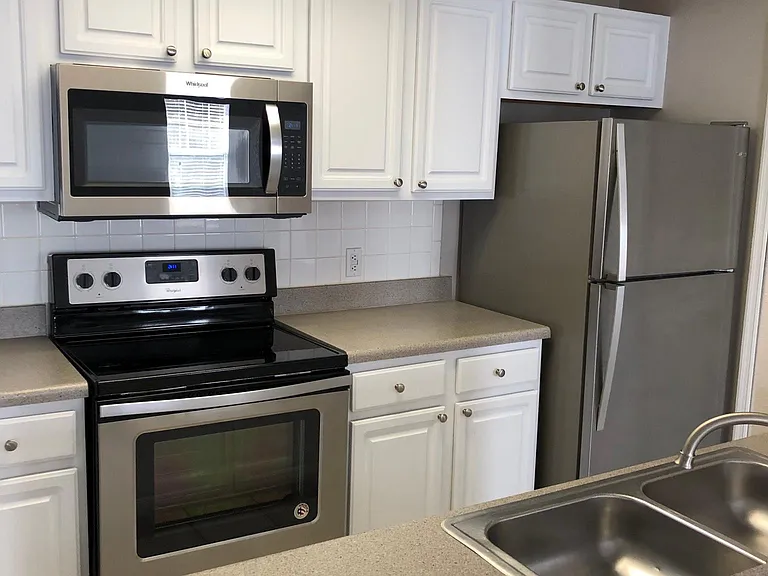 409 Summit Ridge Pl #303 — Photo 1