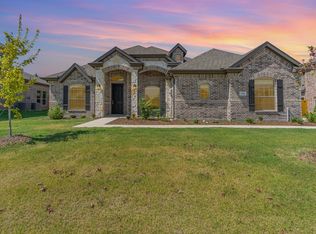 705 Candace Dr, Desoto, TX 75115