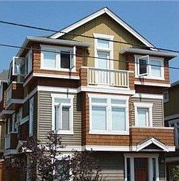 Great Location! 1 block to Green Lake