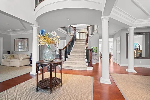1 Augusta Ct Photo 1