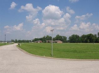 36 Packet Blvd, Vevay, IN 47043