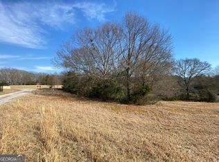 25 Majestic Shores Trl, Hartwell, GA 30643