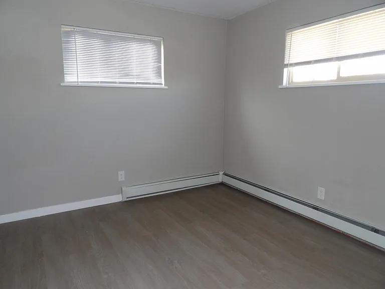 1435 Kingston St #8 — Photo 6