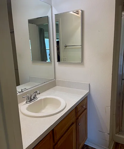 2340 Pickens Pl — Photo 30