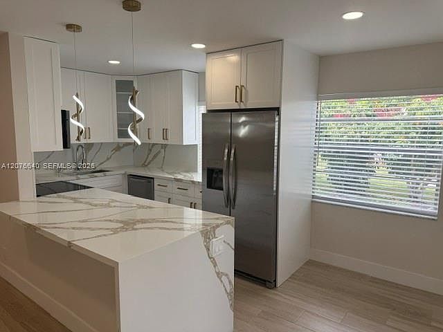 1st image of 862 Flanders St #862-R