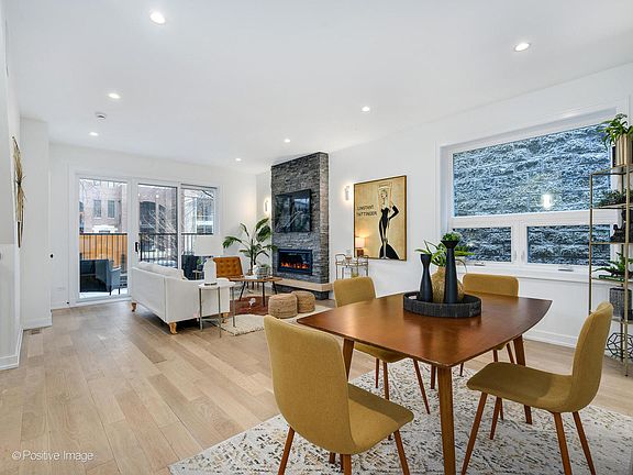 4th image of 2658 N Bosworth Ave #1