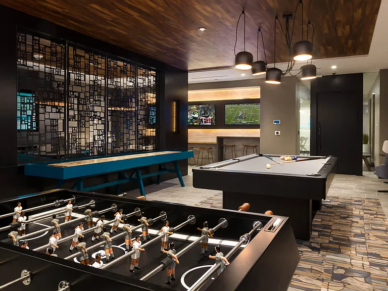 Club Room with Games