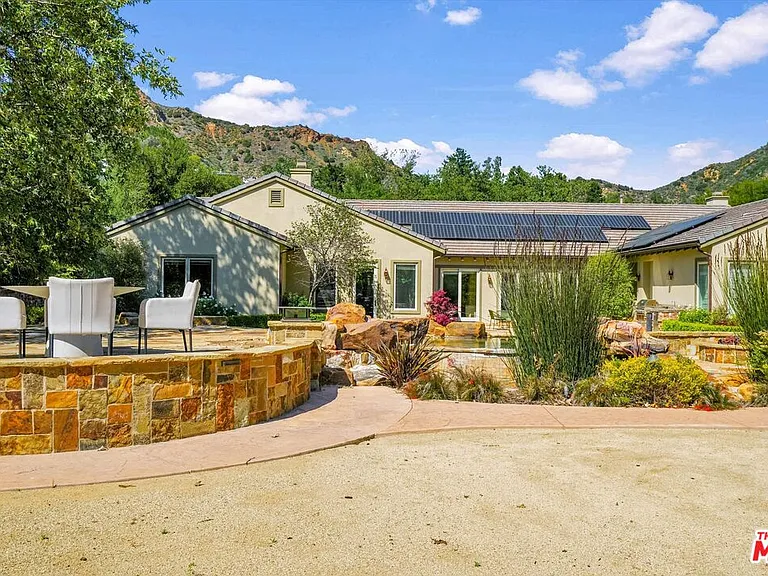 29734 Mulholland Hwy — Photo 41