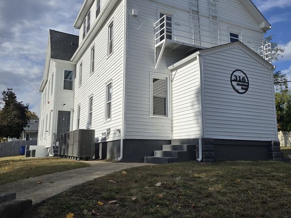 316 Columbia Blvd APT 4
