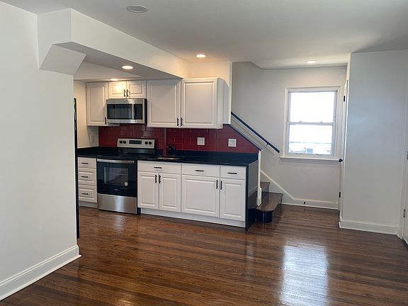 2nd image of 8504 Haskins Pl