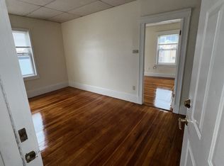 6 Alberta Ter APT 3, Cambridge, MA 02140
