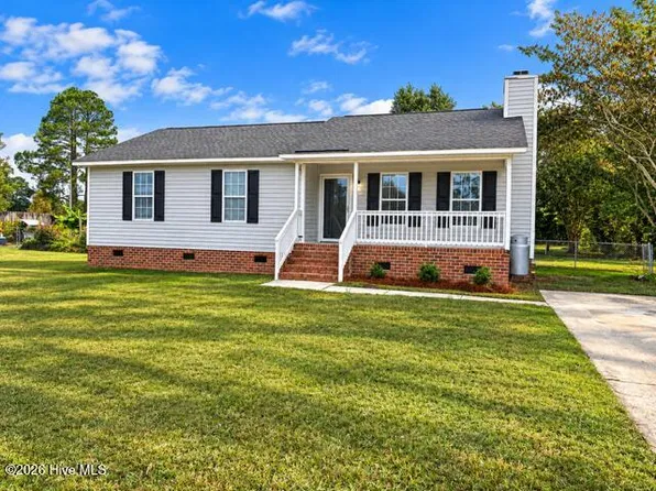 2026 W Fork Ln, Greenville, NC 27834