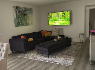 370 E Laurel Dr APT 3E, Margate, FL 33063