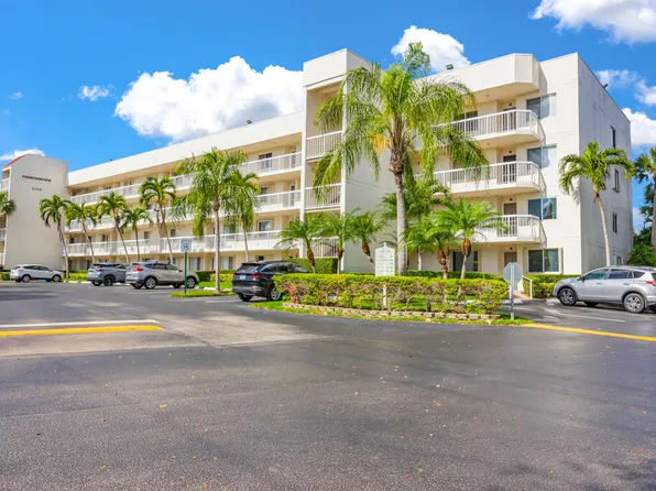 3146 Via Poinciana #315, Lake Worth, FL 33467