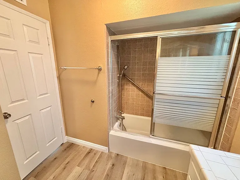 4301 Green Ave — Photo 19
