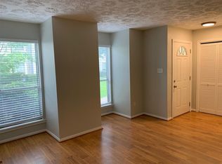 9058 Wilcrest Dr, Houston, TX 77099