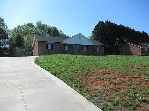 174 Glen Gar Dr Photo 1