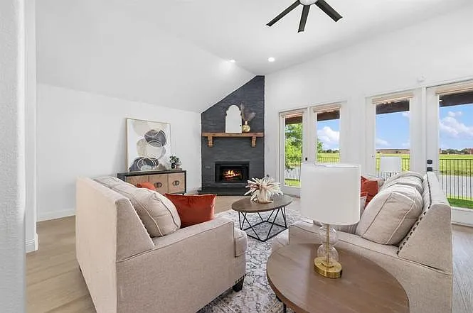364 Grayhawk Blvd — Photo 5