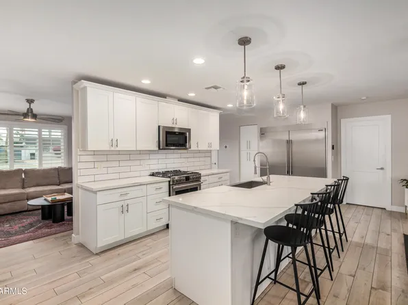 8713 E CITRUS Way, Scottsdale, AZ 85250