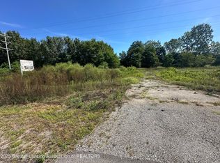 1470 N Cedar Rd, Mason, MI 48854