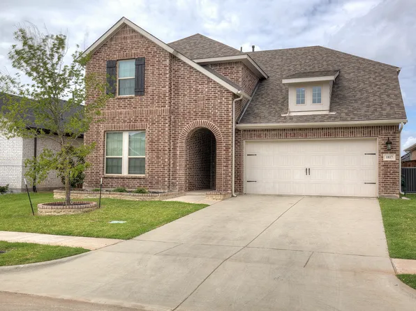 1817 Arbor Dr, Forney, TX 75126