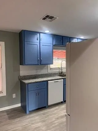 1358 Oak Park Dr — Photo 4