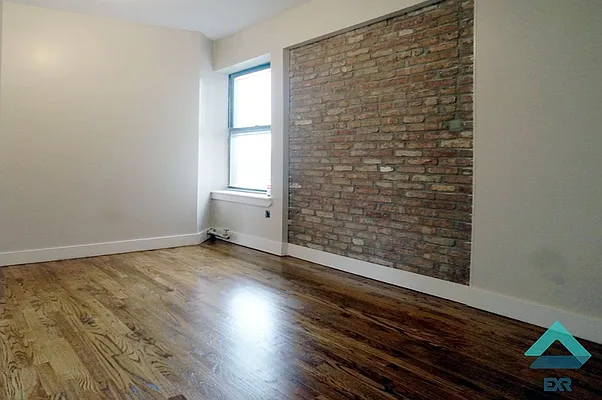 Rented by EXR | media 16