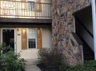 268 Valley Stream Ln, Wayne, PA 19087