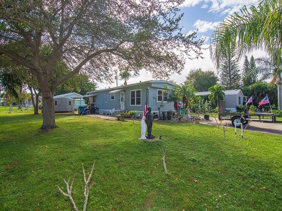 325 Pineapple St, Sebastian, FL 32958 MLS RX10935543 Zillow