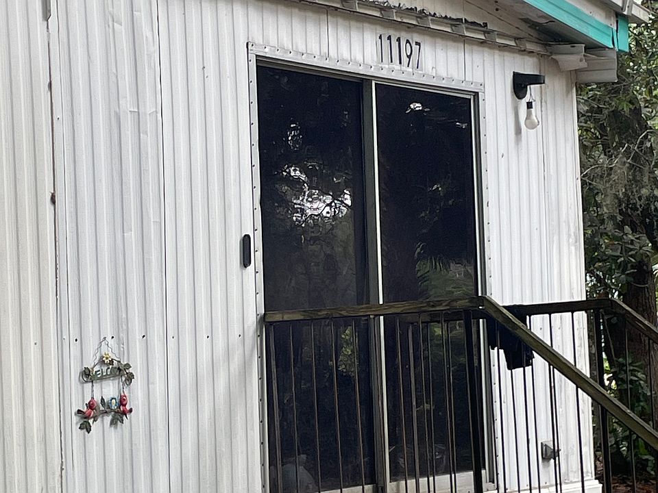 1st image of 11197 NE 151st St