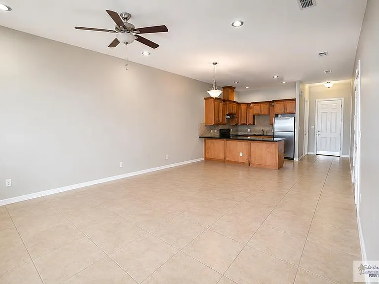 6705 Garden Woods Ave #B — Photo 2