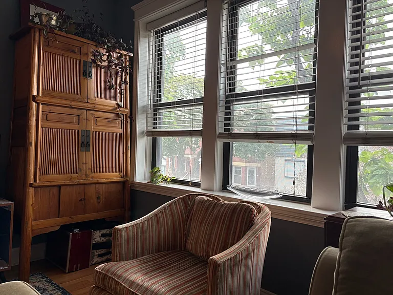 2719 W Wellington Ave #2 — Photo 3
