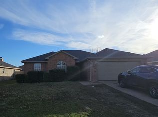 717 Rowdy Dr, Royse City, TX 75189