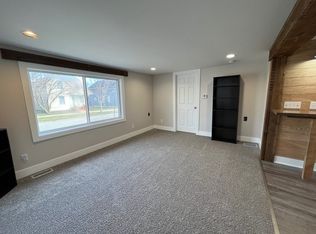 1251 Hamilton Ave NW, Grand Rapids, MI 49504