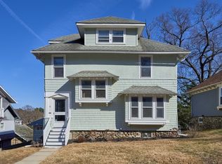 11 Hadwen Ln, Worcester, MA 01602