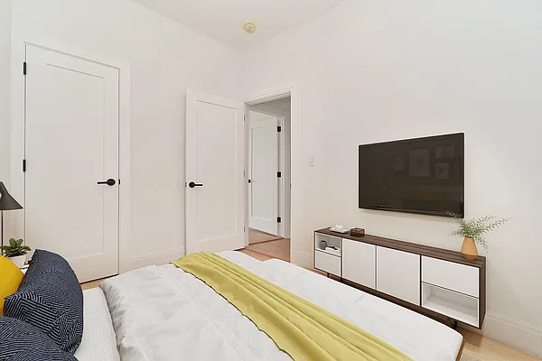 Rented by Living New York | media 25