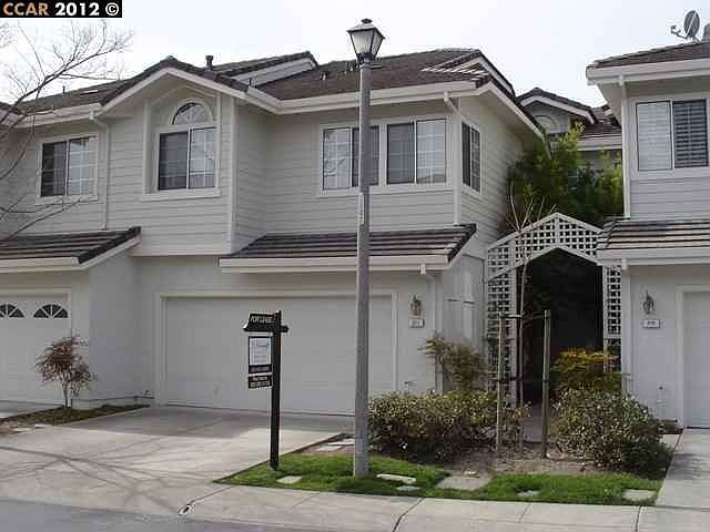 1st image of 321 W Meadows Ln
