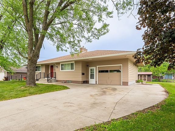 2nd image of 2336 Hayden Avenue