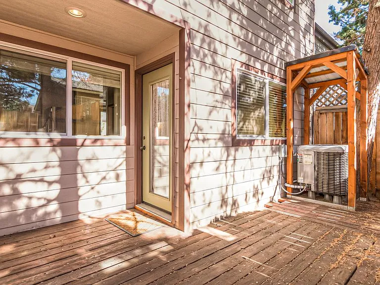 Private back deck
