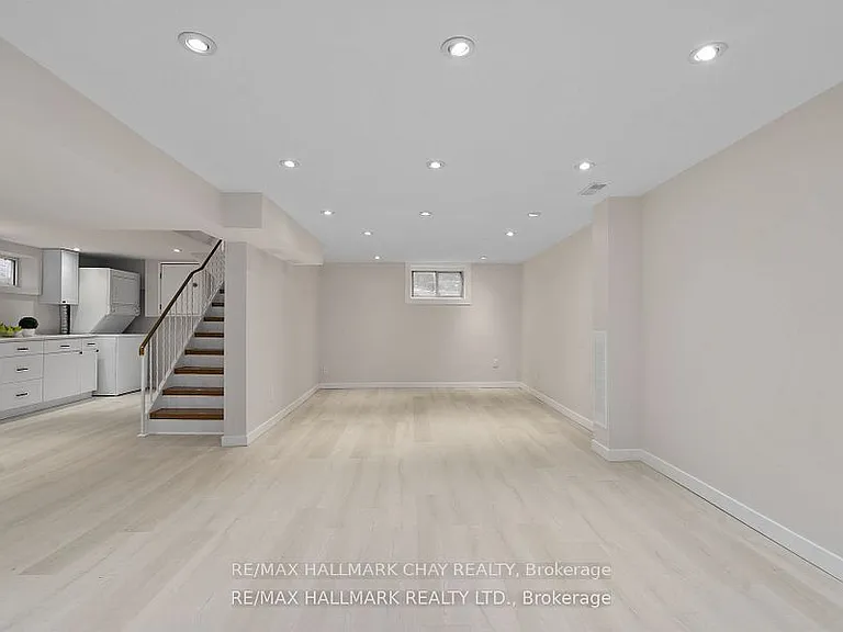 89 North St W #BASEMENT — Photo 2