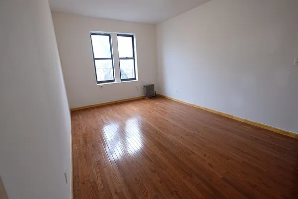 Rented by Keller Williams NYC | media 8