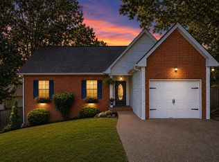 703 Dove Valley Ct, Nashville, TN 37221