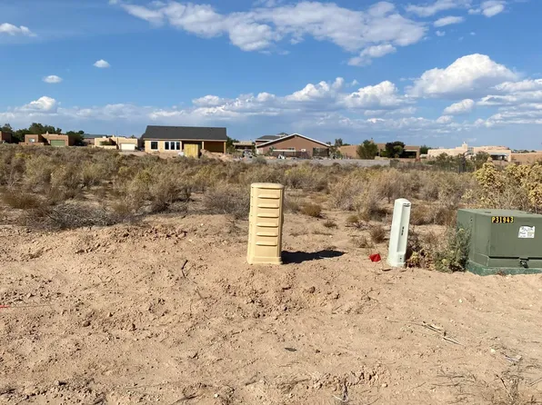 1659 Vargas Rd SE, Rio Rancho, NM 87124