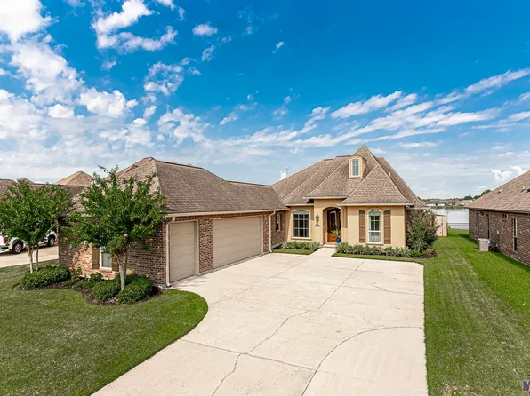 6103 Pelican Crossing Dr, Gonzales, LA 70737
