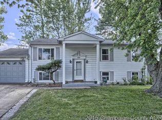 3009 W William St, Farina, IL 61821