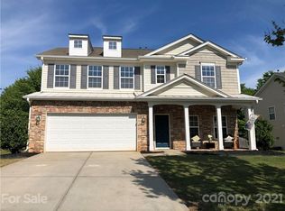 210 Lylic Woods Dr, Fort Mill, SC 29715