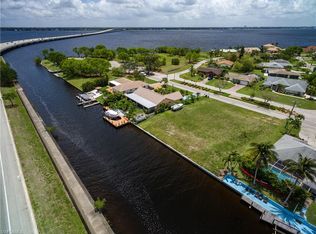 2605 Everest Pkwy, Cape Coral, FL 33904