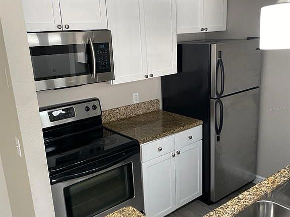 4th image of 5140 CONROY ROAD #35